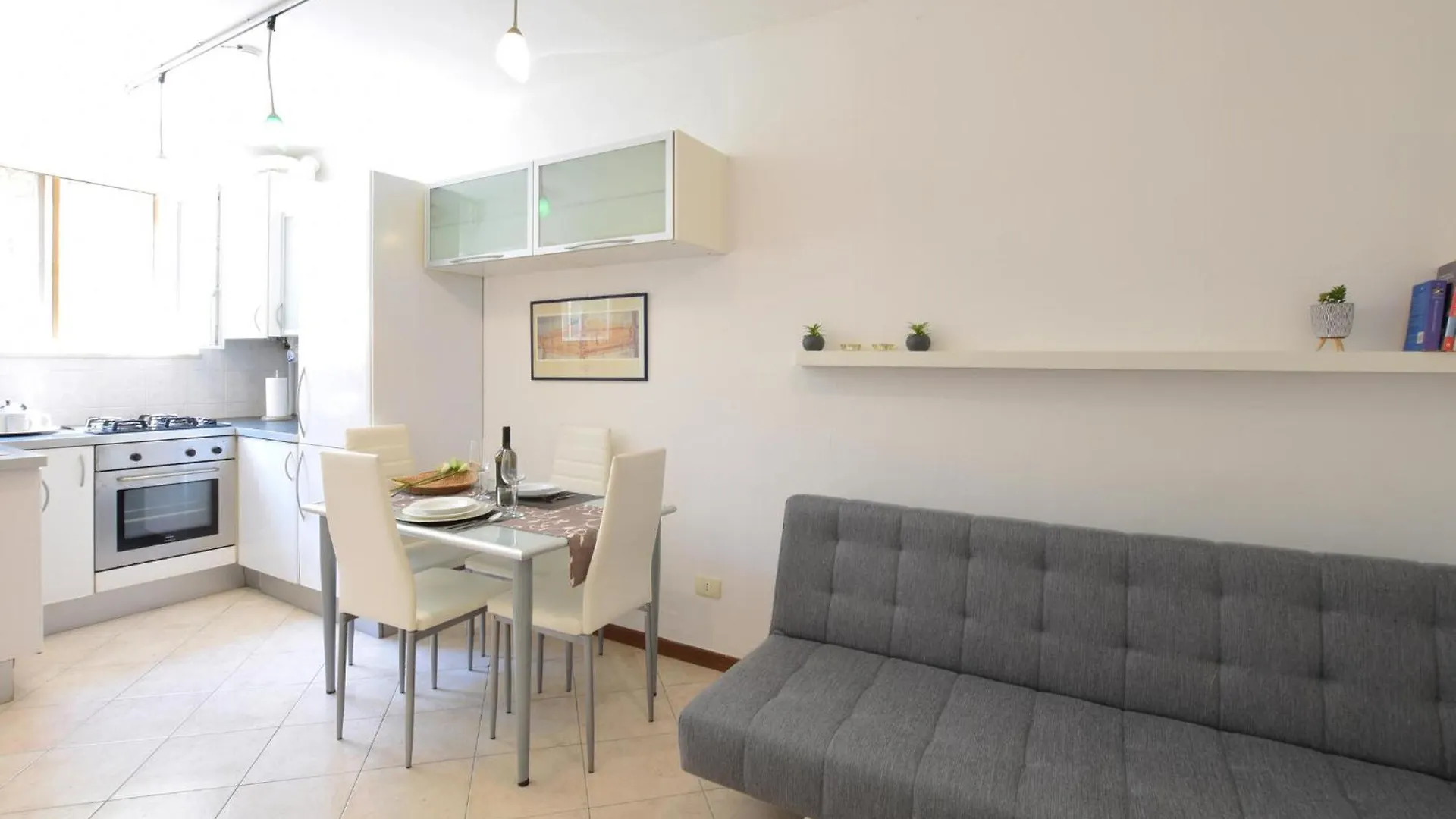 Amazing Apartment In Bardolino With Wifi