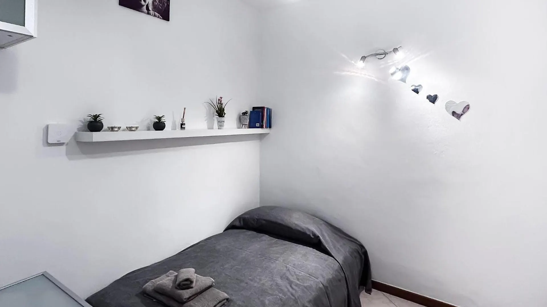 Amazing Apartment In Bardolino With Wifi Italy
