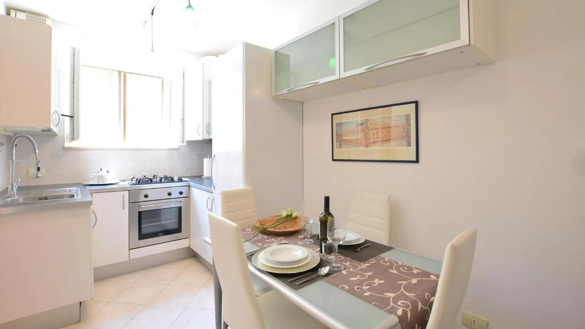 Amazing Apartment In Bardolino With Wifi