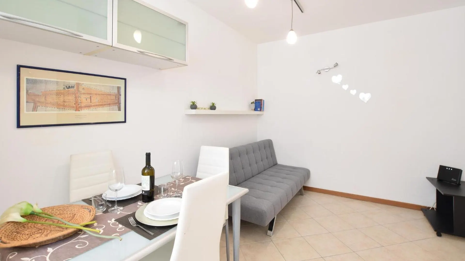 Amazing Apartment In Bardolino With Wifi