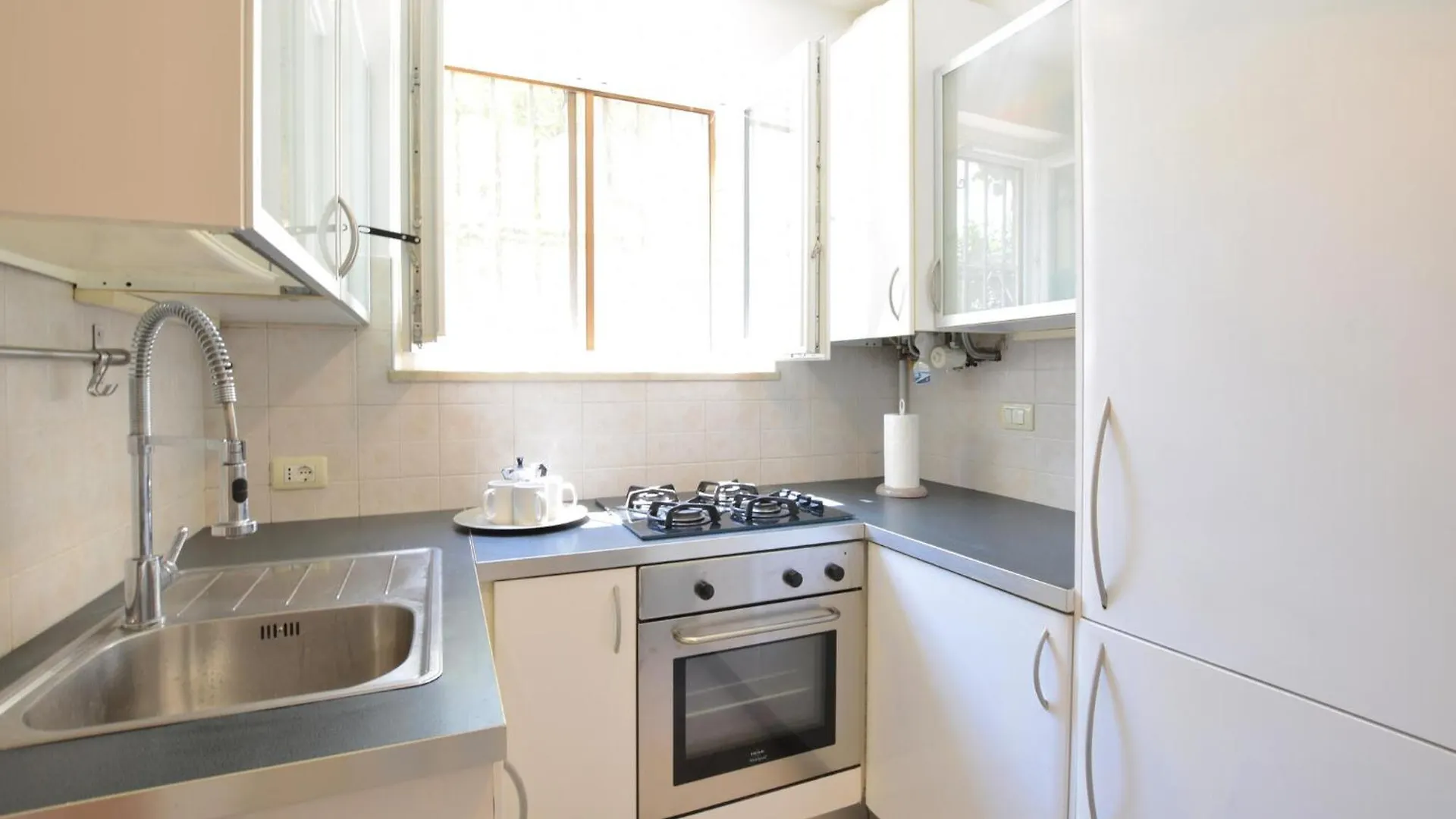 Amazing Apartment In Bardolino With Wifi Italy